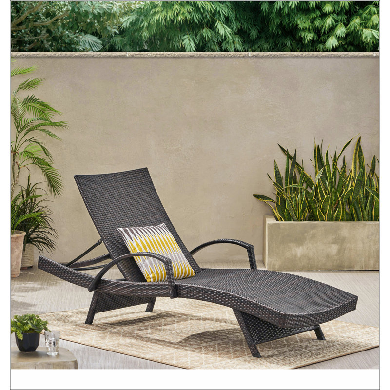 Fauteuil en osier avec accoudoirs Salem