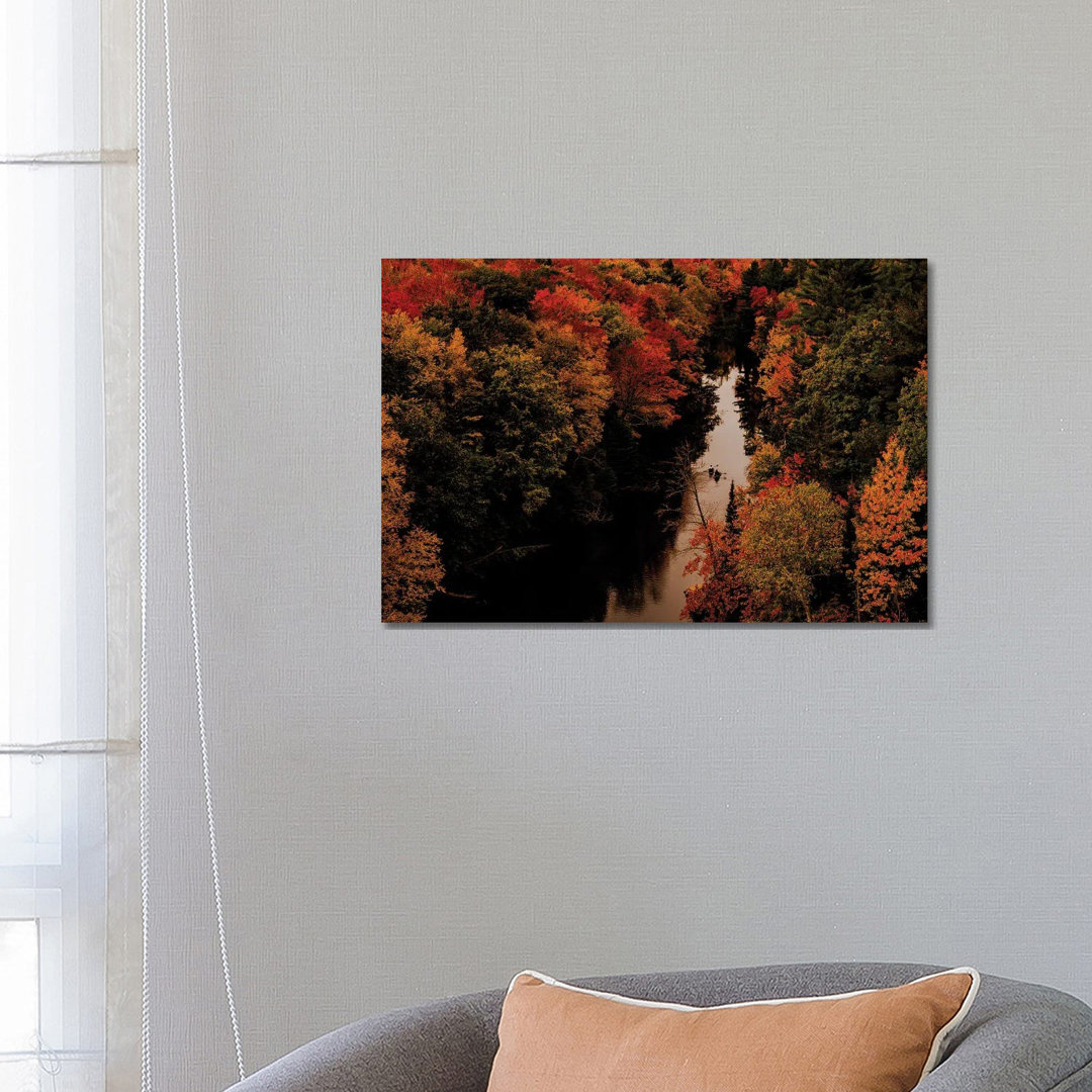 Autumn Kayaks von Sean Marier - Giclée auf Leinwand in der Galerie