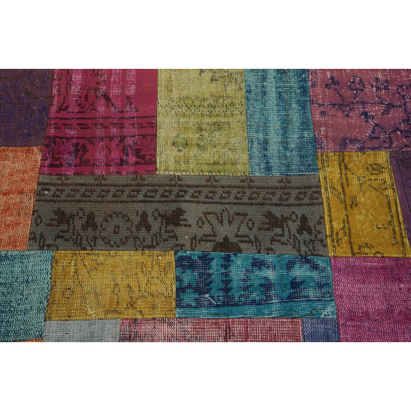 Distressed Patchwork Area Rug 8x10