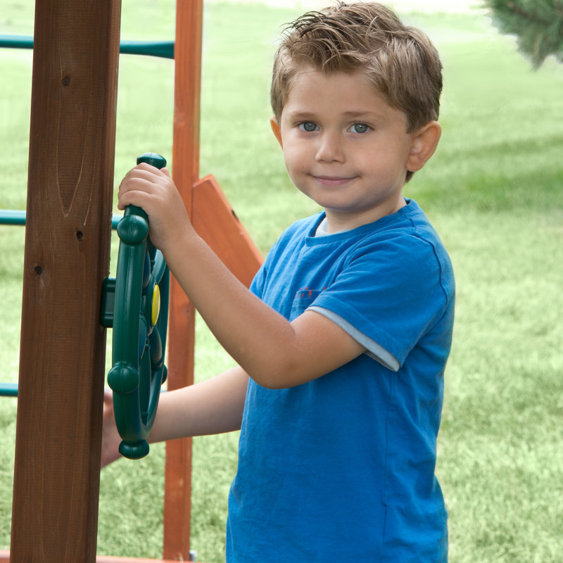 Plastic Ship's Steering Wheel for Swing Set, Green