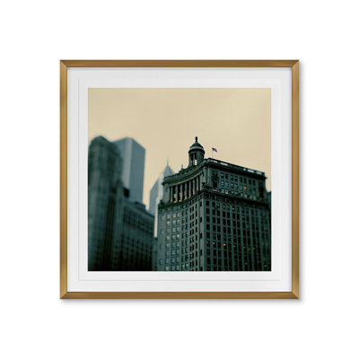 «Wrigley Building» par Alicia Bock - impression sur papier d'une seule photo