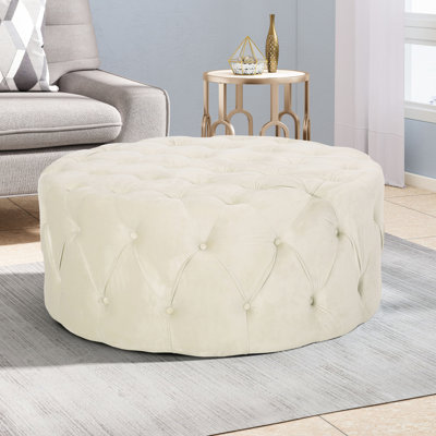 40 po Largeur et profondeur du velours beige, 17,59 po de hauteur, 39,95 lb beige, 41,04 po de largeur,
