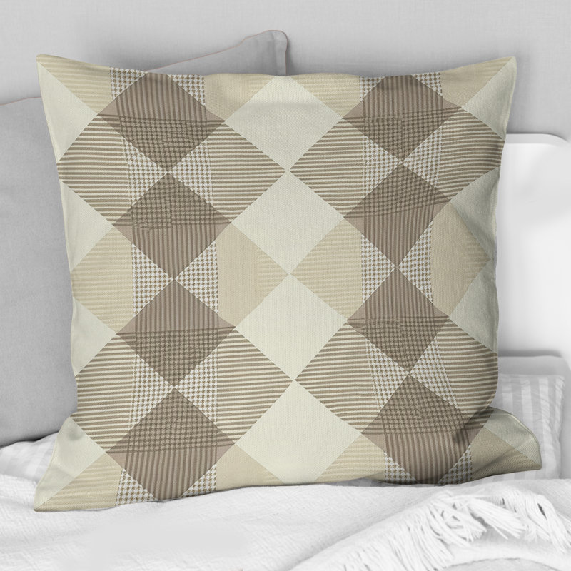 Coussin décoratif beige à motif pied-de-poule beige I, H 16 po x l 16 po