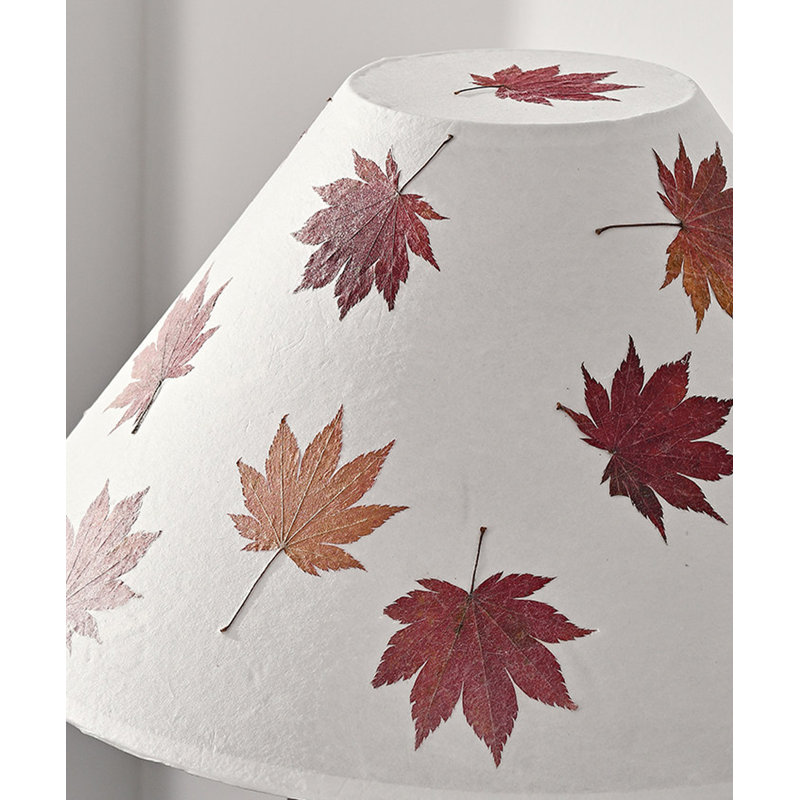 Petite lampe de table moderne en bois massif noir et métal avec abat-jour en polyester pour le salon de la chambre à coucher, ampoule incluse