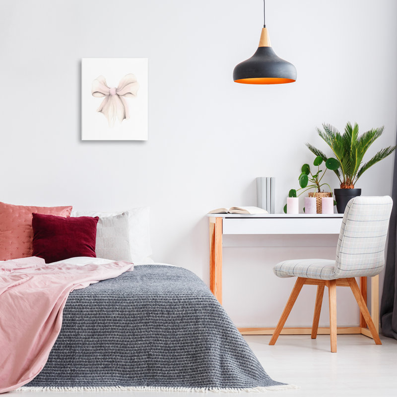 «Soft Pale Ribbon Canvas» par Studio Q, H 20 po x l 16 po
