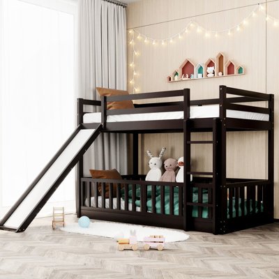 Lit simple au-dessus d'un lit superposé avec glissade - Améliorez l'expérience de votre chambre à coucher et glissez, peu encombrant