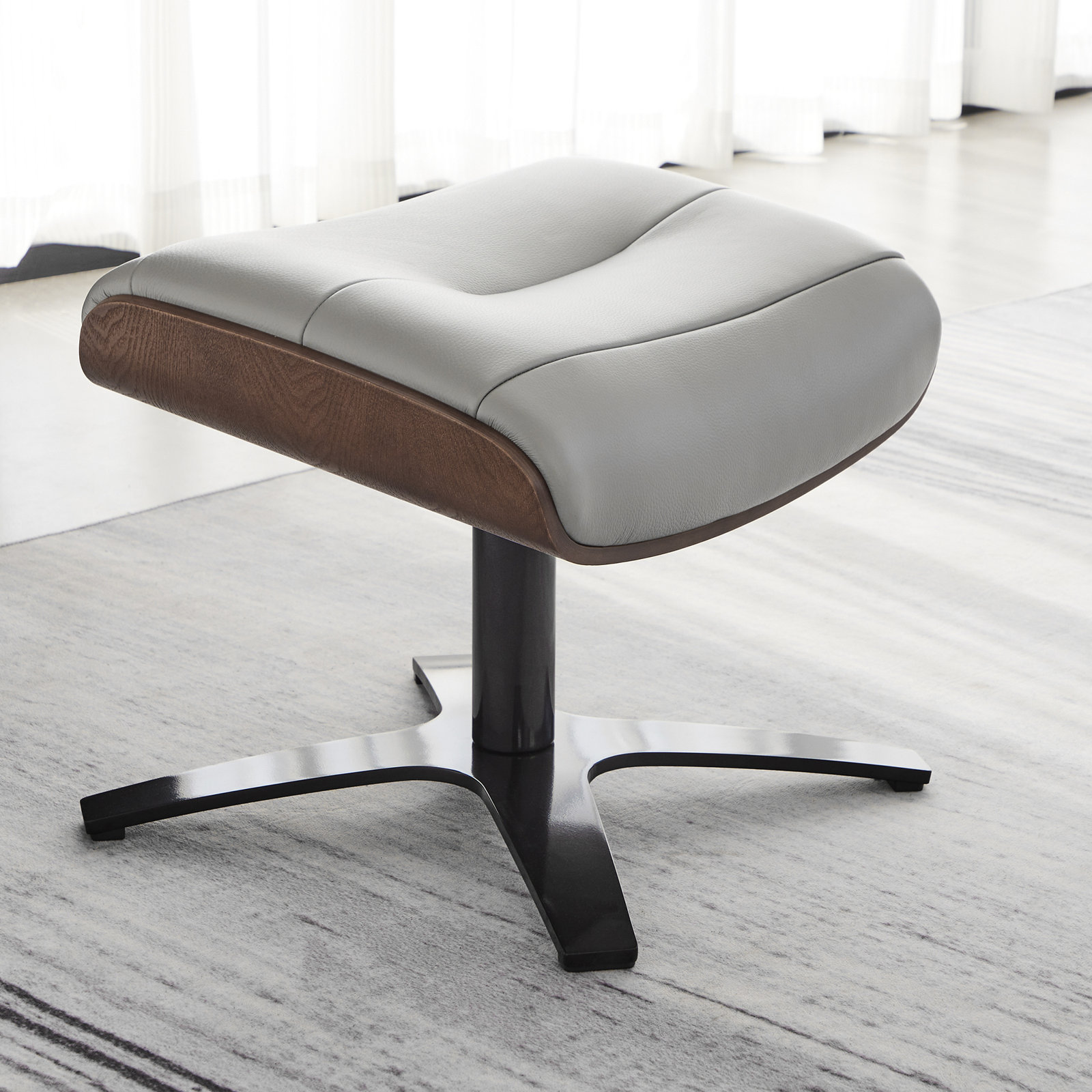 Dillon 20" Genuine Leather Ottoman, Gray
