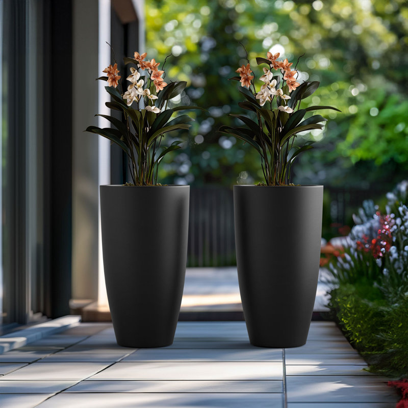 Khailey Handmade Pot Planter, Charcoal Black