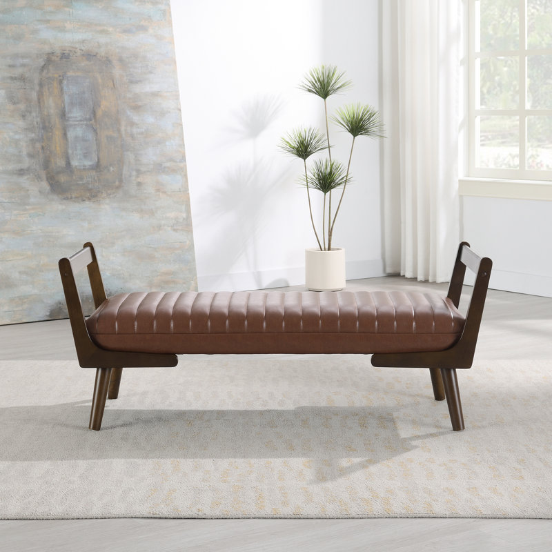 Banc de 52 po Mid-Century avec pieds en bois de noyer (y compris le repose-pieds), Cognac