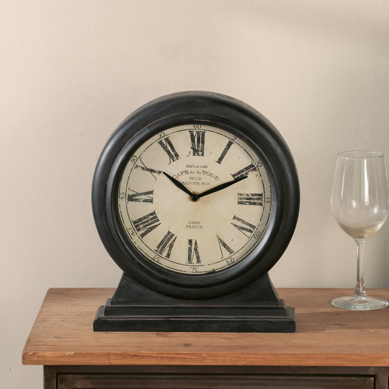 Horloge de table à quartz en métal rétro