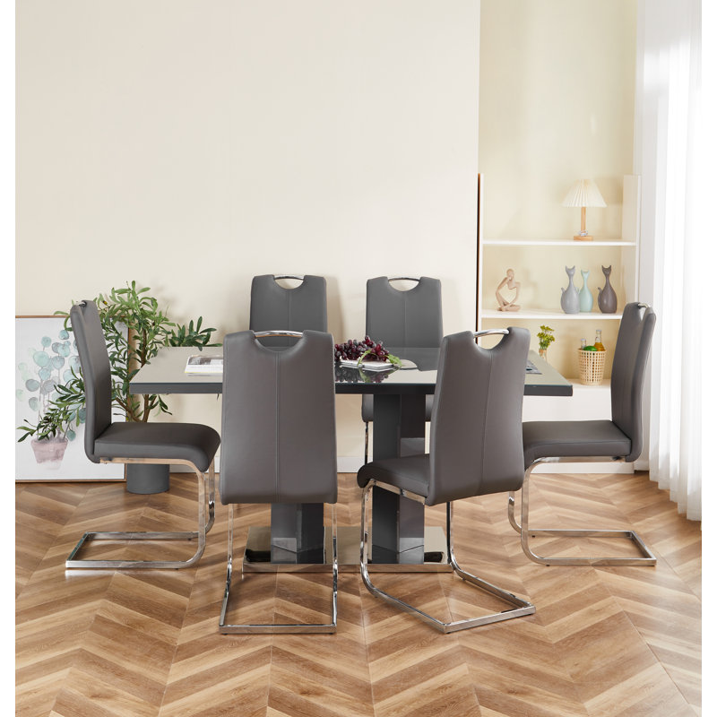 Arrowyn Dining Set, Grey