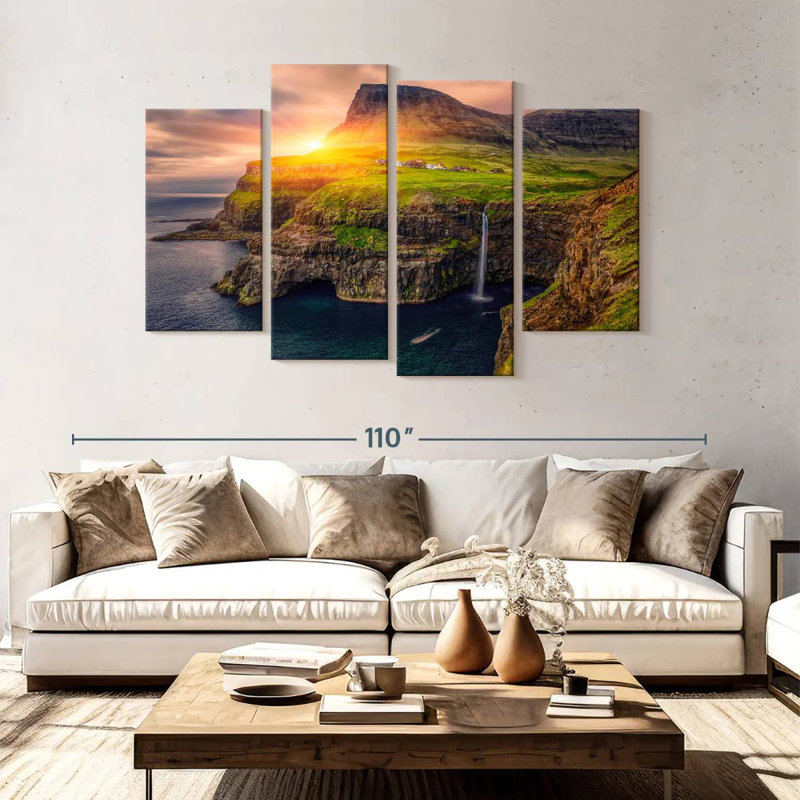 Gillard Gasadalur Village Cliff, H 54 po x l 84 po