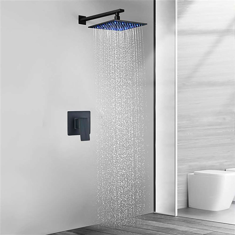 Ensemble de douche BathSelect Rivera Bronze huilé à DEL - Système de pluie monté au plafond