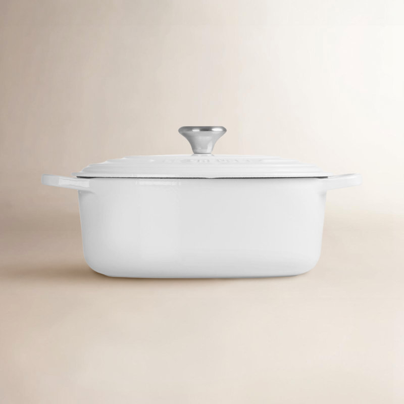 Le Creuset Enameled Cast Iron Oval Dutch Oven with Lid, 2.75 quarts, White