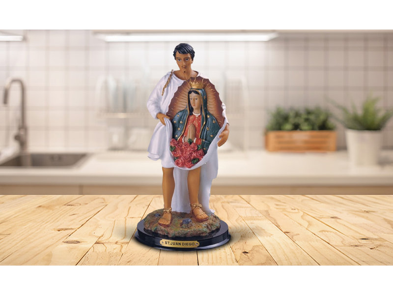 Figurine 12 "Saint Juan Diego avec la Vierge de Guadalupe