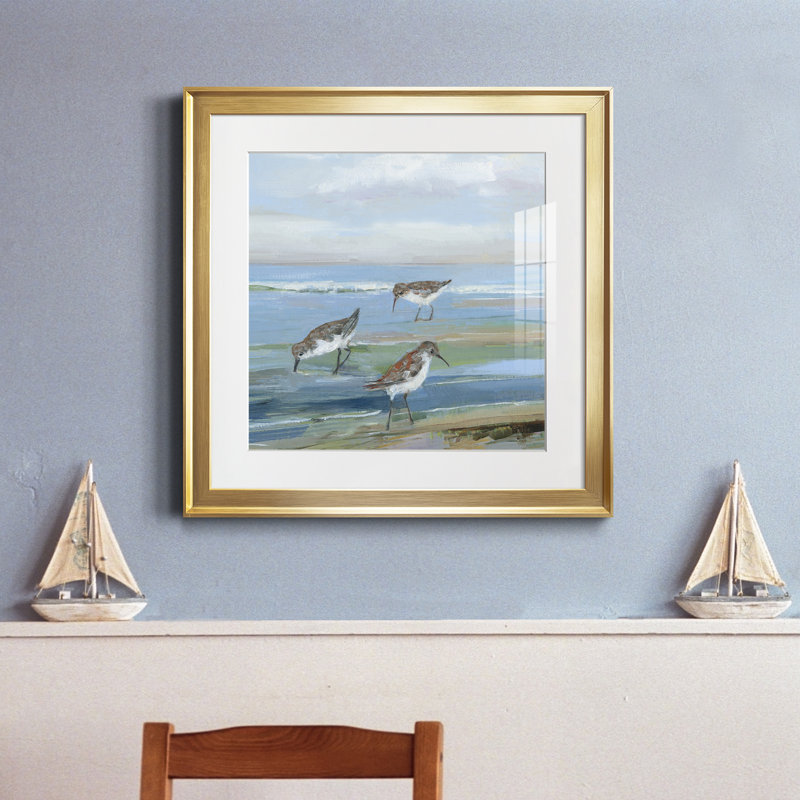 Seabird Beach I - peinture encadrée, Toile encadrée dorée, H 17,5 po x l 17,5 po x P 1,5 po
