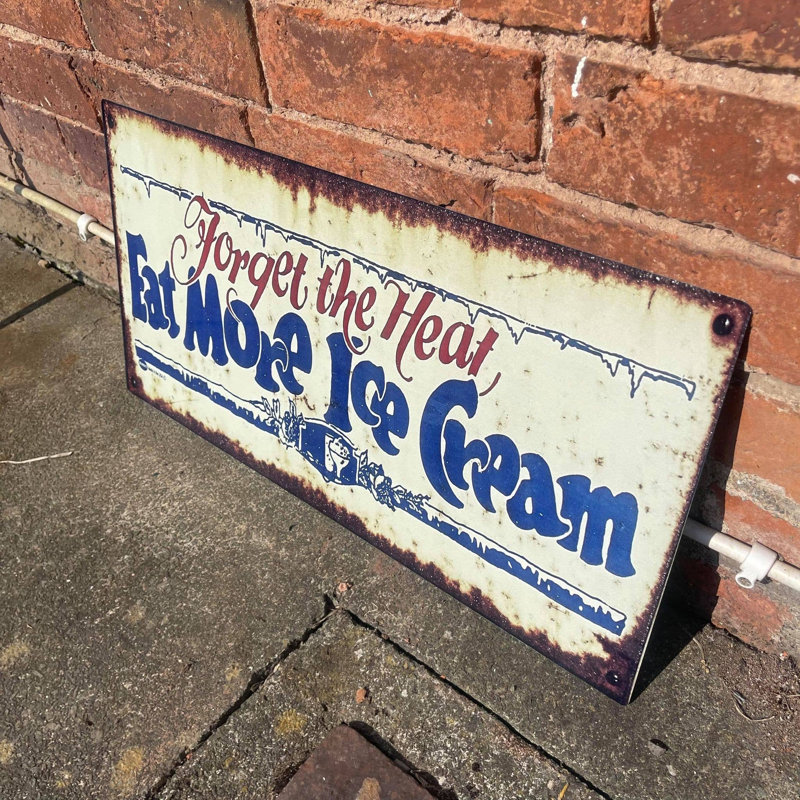 Wall Decor on Metal, 7cm H x 15cmW