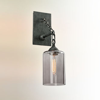 Gotham 1 - Light Armed Sconce