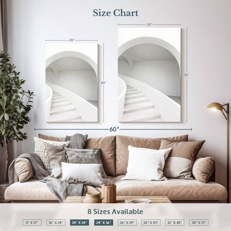 Escalier blanc immaculé, H 36 po x l 24 po