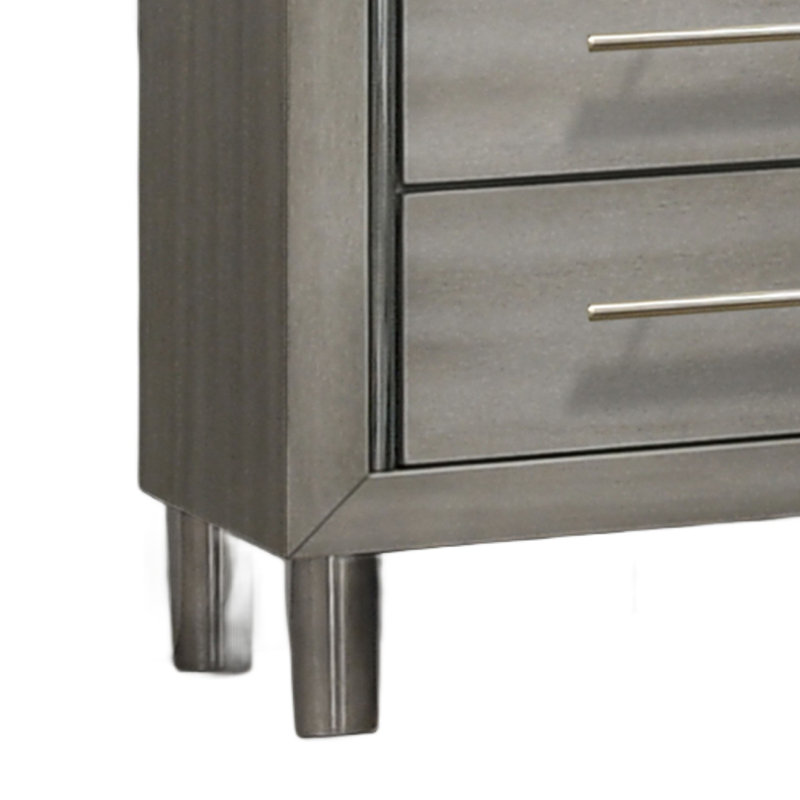 Table de chevet Levy, finition grise moderne avec détails en métal argenté, 27 po