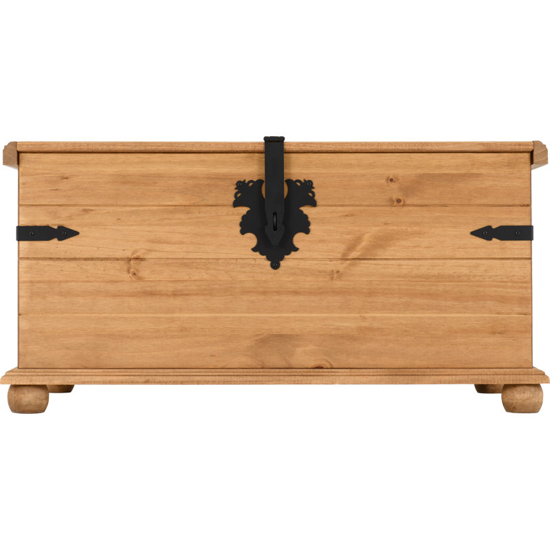 Castillon Blanket Chest