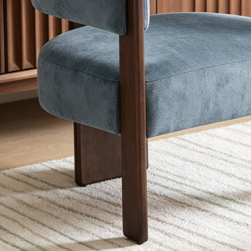 Chaise d'appoint rembourrée en velours moderne avec dossier incurvé et base à trois pieds, Bleu