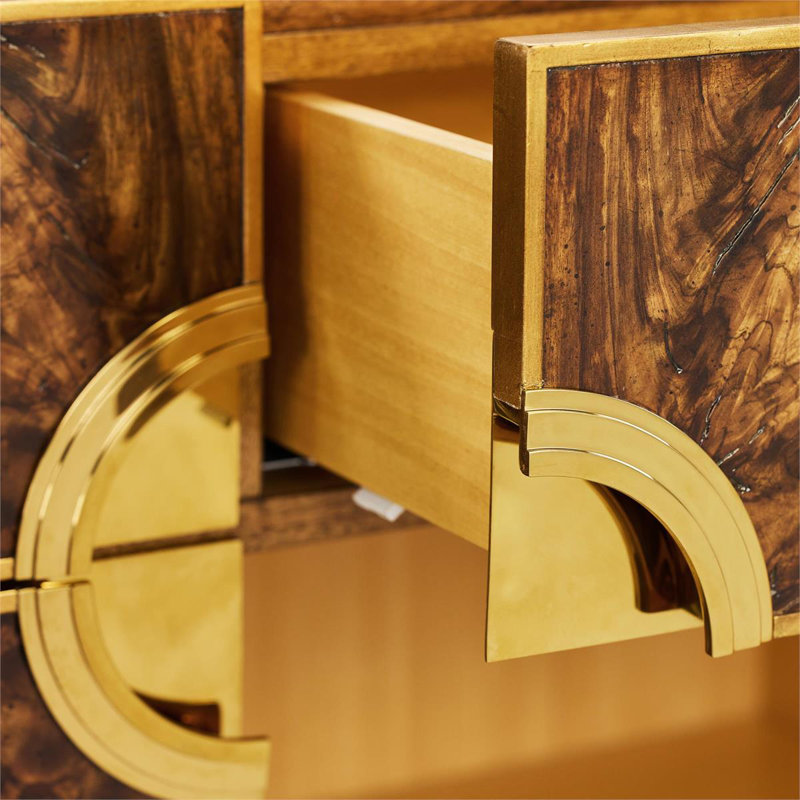 Hestra Foor-Door Credenza