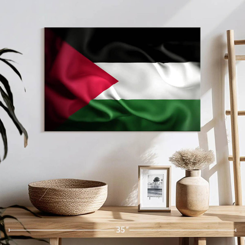 Borges Palestine Flag Close-Up, 30" H x 45" W