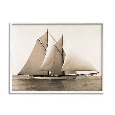 Photographie de bateau nautique encadrée sur bois par Graffi *, photographie de Tee Studios