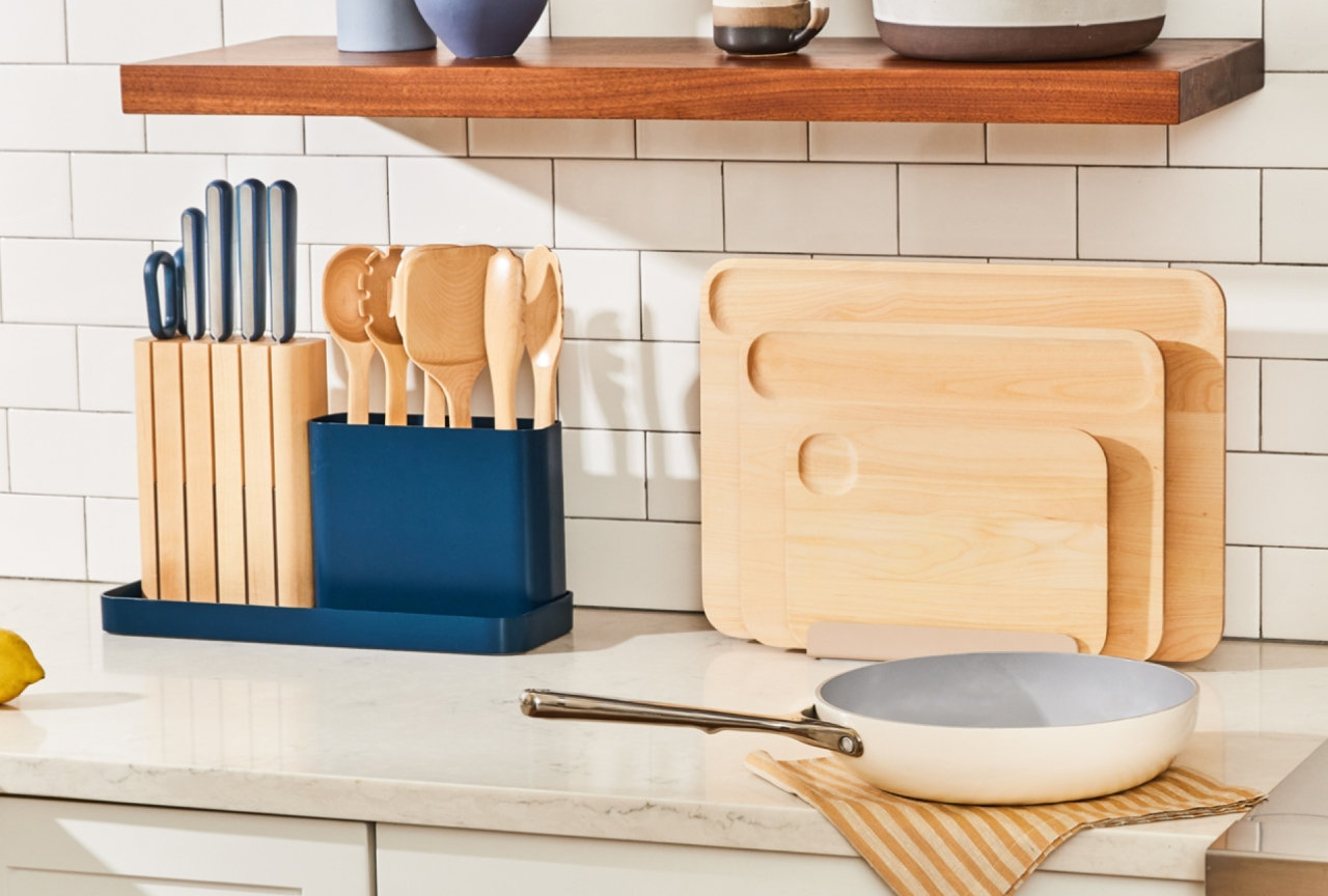 Caraway 14Pc Knife & Utensil Set, Cream