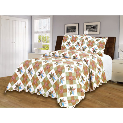 Delilah Polyester Geometric Shapes Quilt