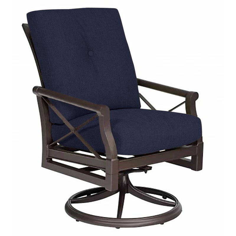 Chaise de patio pivotante avec coussins Andover, Toile bleu marine Sunbrella®, Brun châtaigne