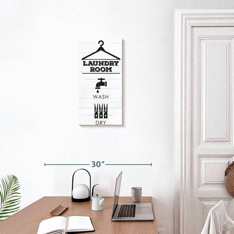 Laundry Shiplap V, H 24 po x l 12 po