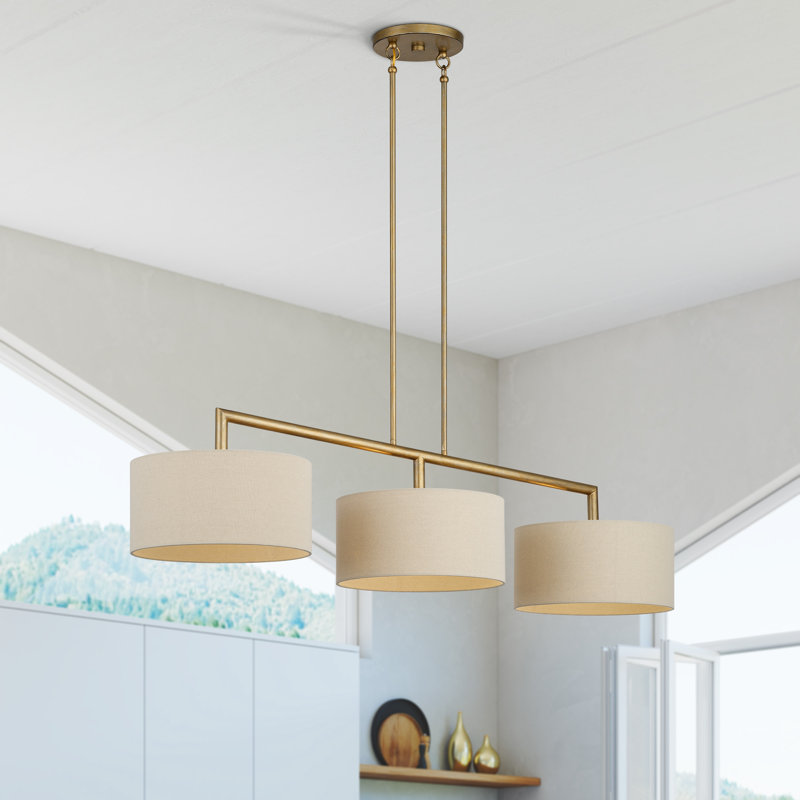 Lustre linéaire extra large Hendrix, H 20,75 po x l 51 po x P 14 po, Doré, Trois lumières