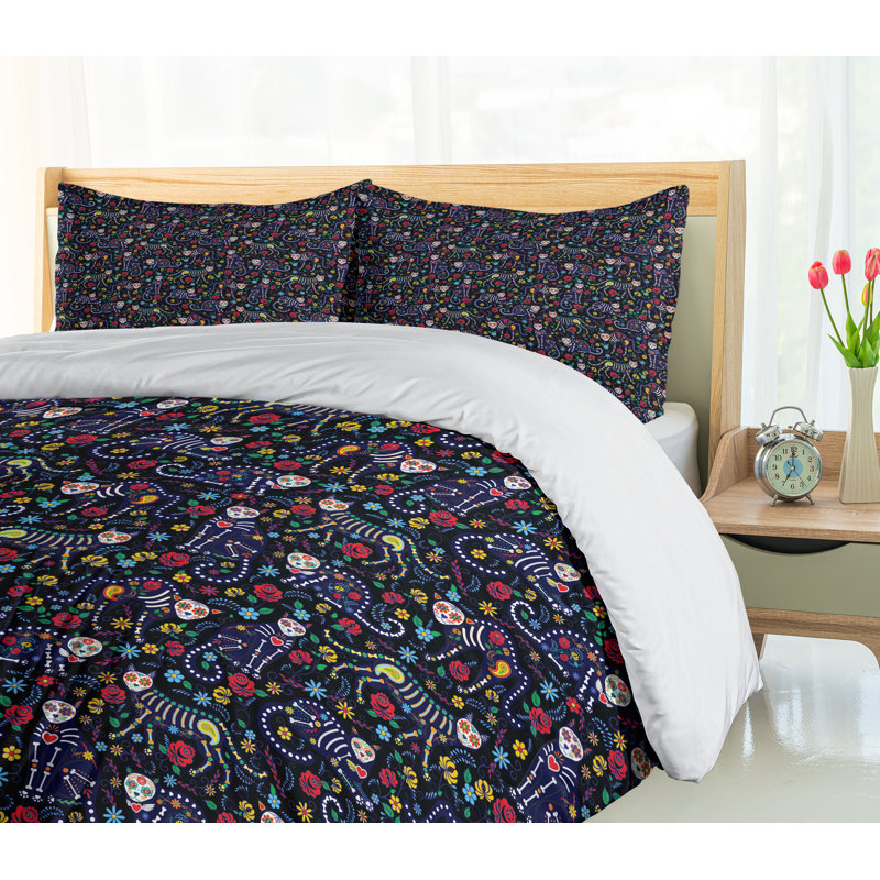 No Duvet Cover, Queen Duvet Cover + 2 Standard Shams
