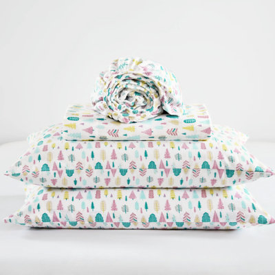 3 Piece Twin Xl Cotton Flannel Printed Sheet With White Holiday Trees Decoration, Warm And Cozy, Machine Washable, Design,