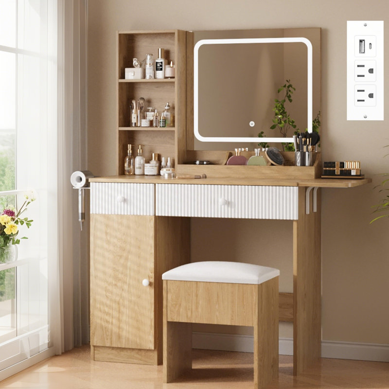 Dressing Table with Mirror