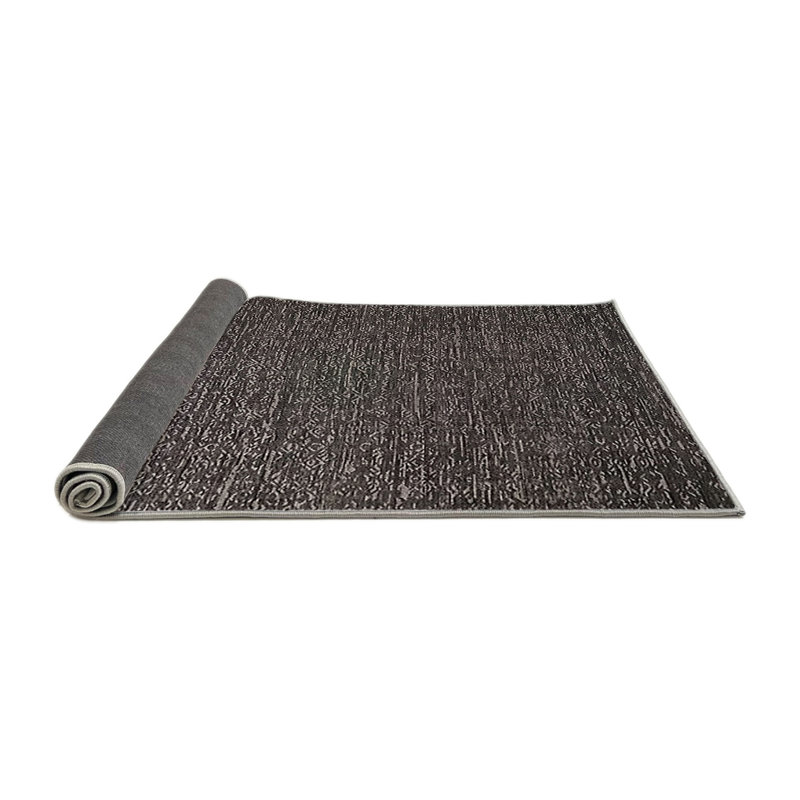 Tapis noir, Rond 6 pi