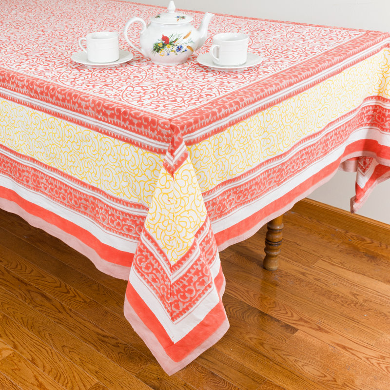 Jacquees Rectangle Geometric Cotton Tablecloth, 108" x 90", Pink