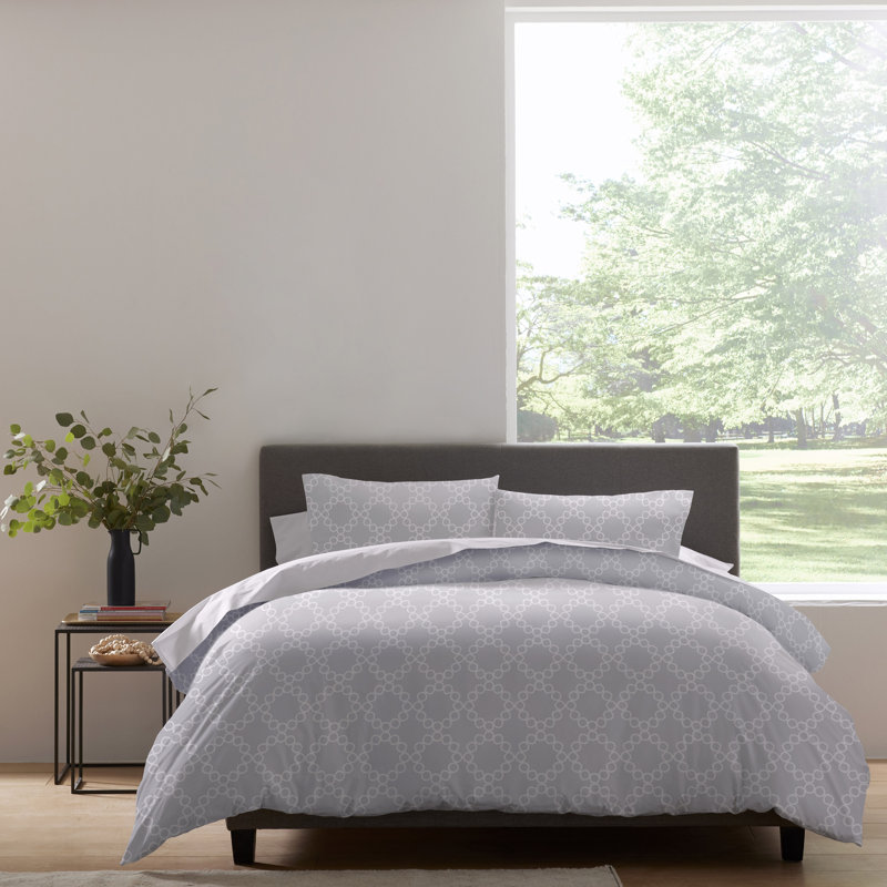 Clean Design Home Palais Duvet Set, Light Gray, Queen Duvet Cover + 2 Standard Shams