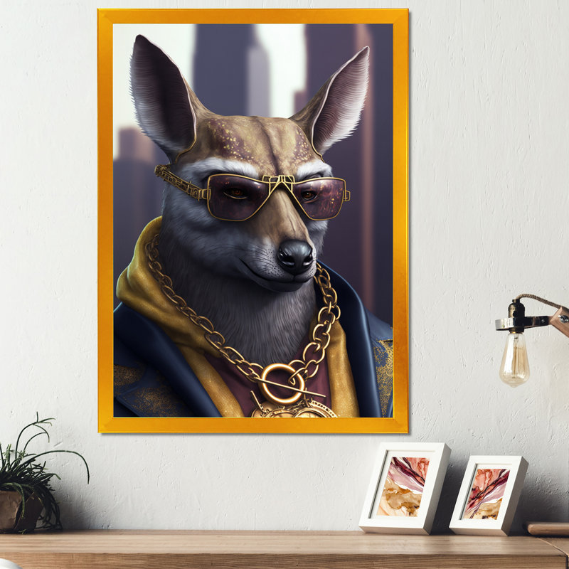 «Kangaroo Gangster in NYC», impression sur toile, Impression dorée sur toile encadrée, H 40 po x l 30 po x P 1,5 po