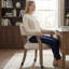 Chaise avec accoudoirs sur roulettes-31191488