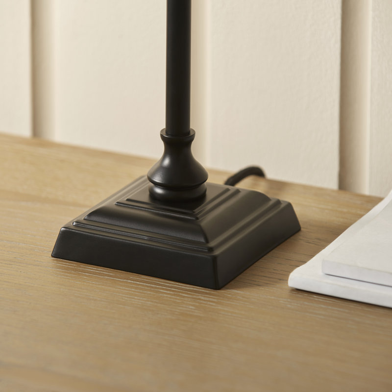 Metal Table Lamp, Black