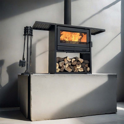 Metal heating fireplace with shelving partition