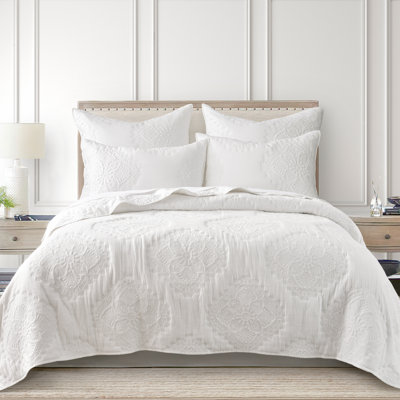 Muslin Stitch White King Quilt Set
