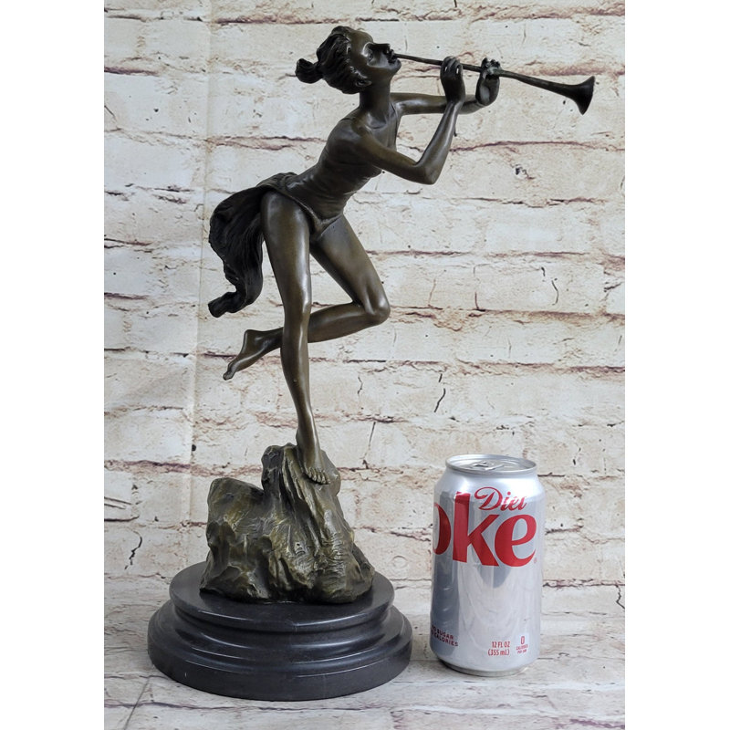 Figurines et sculptures