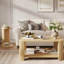 Table d'appoint en forme de C cannelée, table de bout en bois avec tablette ouverte Avalie pour le salon, la chambre à coucher ou les petits espaces Avalie