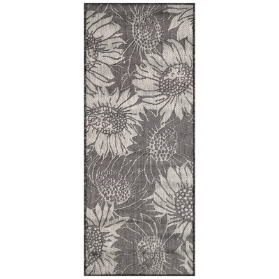 Bergholt Floral Indoor / Outdoor Rug