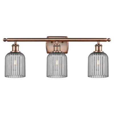 Abat-jour de meuble-lavabo 3 lumières 25 po Brion Addeline