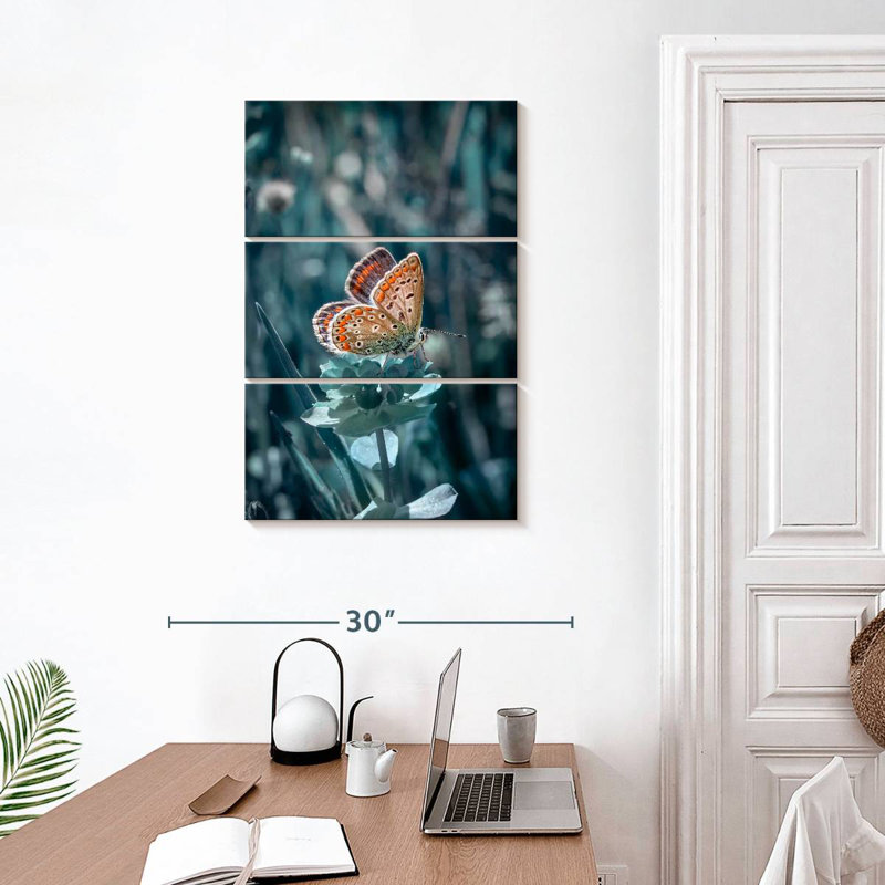 Brampt Butterfly Sundown, 32" H x 20" W